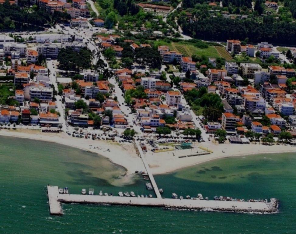 Dimitris Flat Leilighet Néoi Epivátai Eksteriør bilde